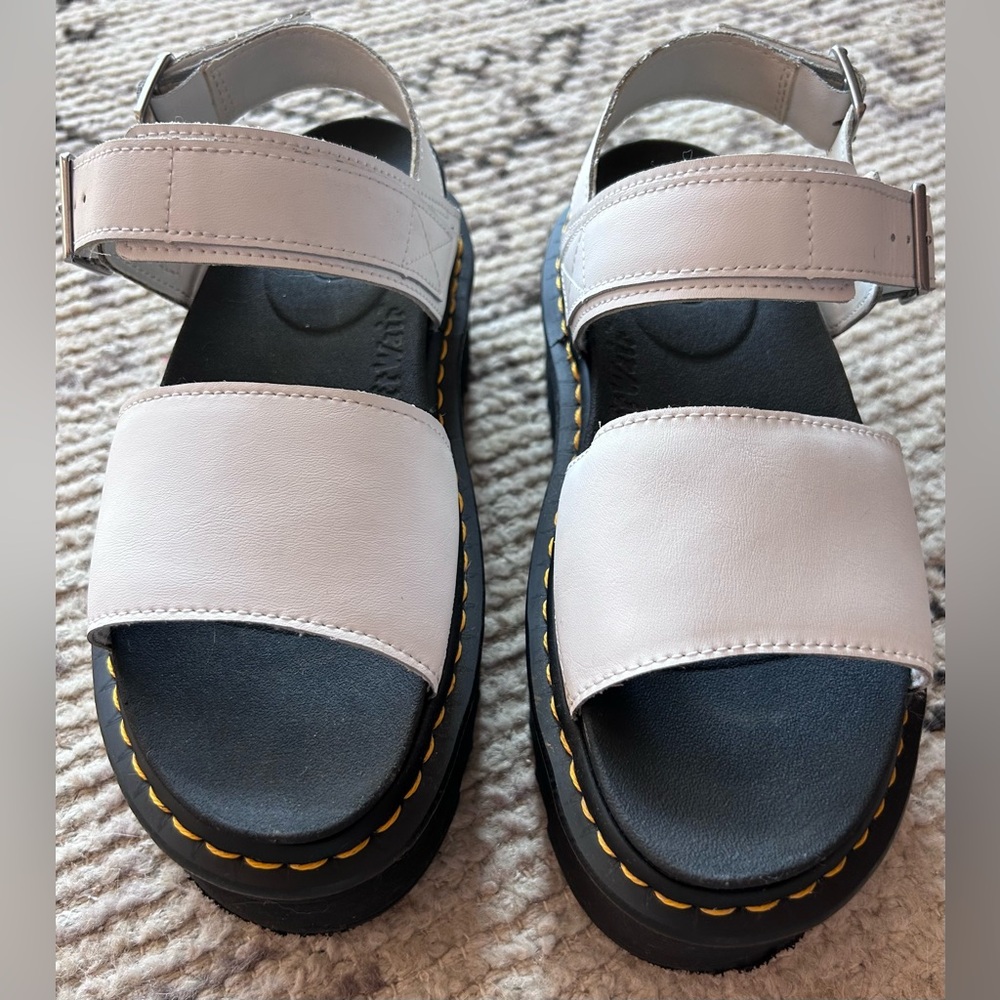 Dr. Martens Voss Quad excellent